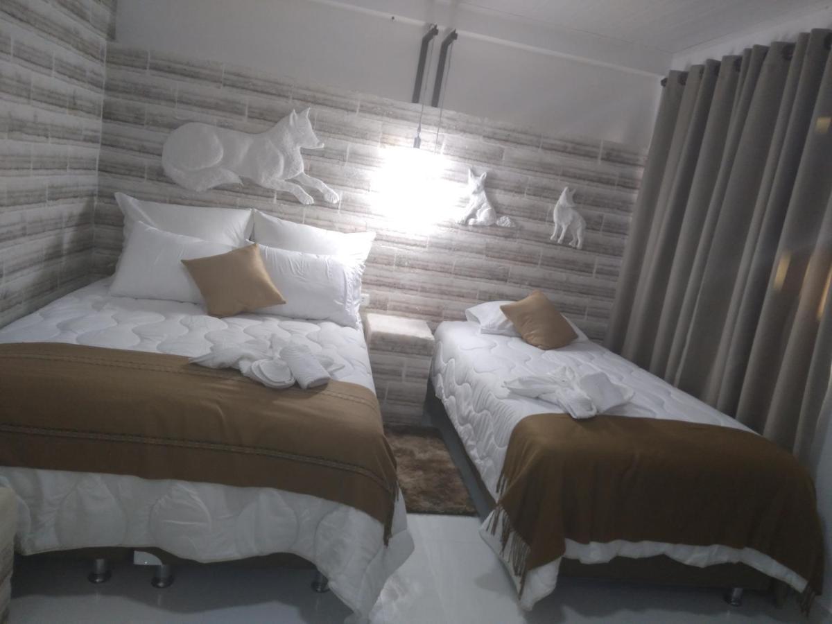 Hotel Nido Del Flamenco Уюни Екстериор снимка