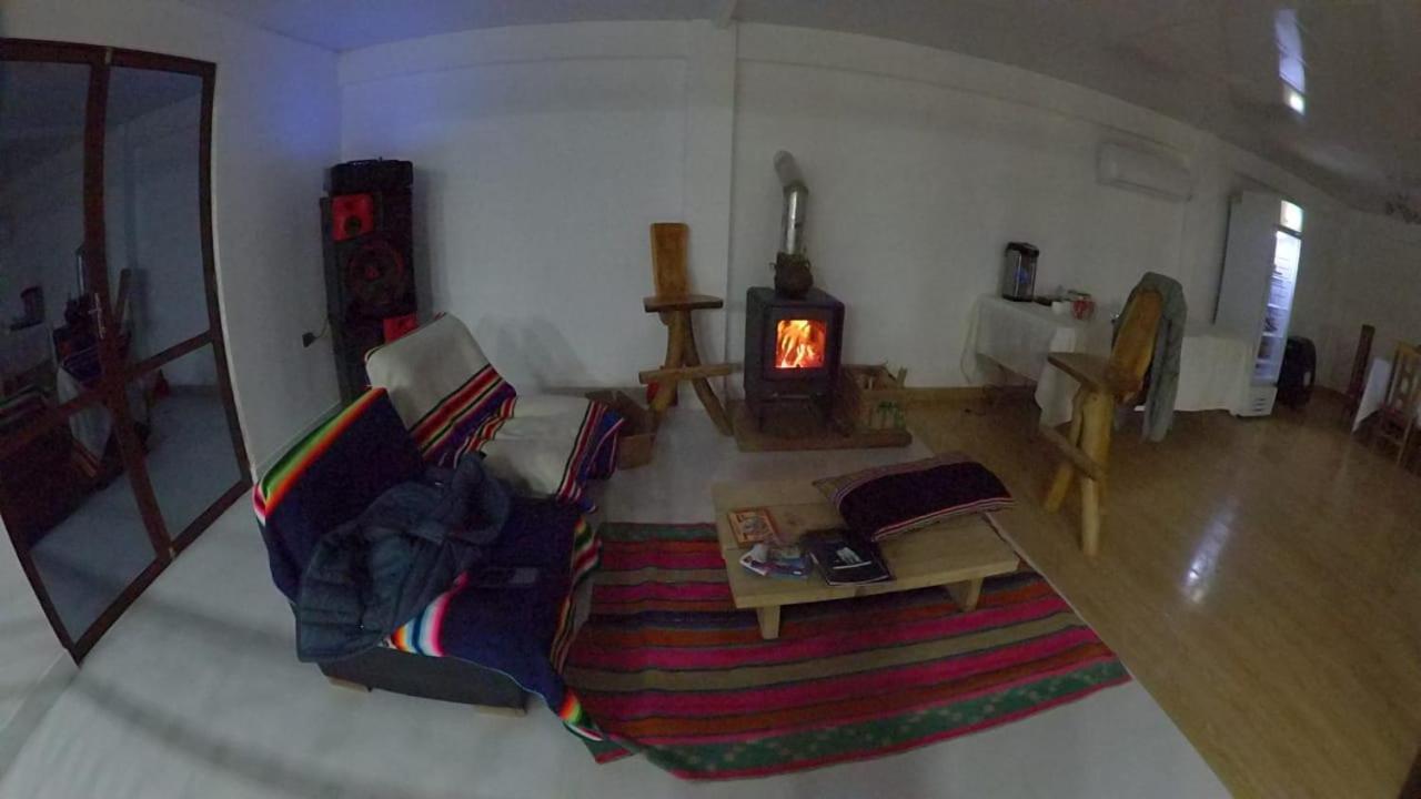 Hotel Nido Del Flamenco Уюни Екстериор снимка